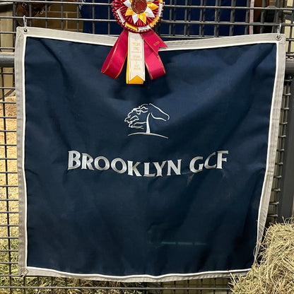 Stall Front, Banner